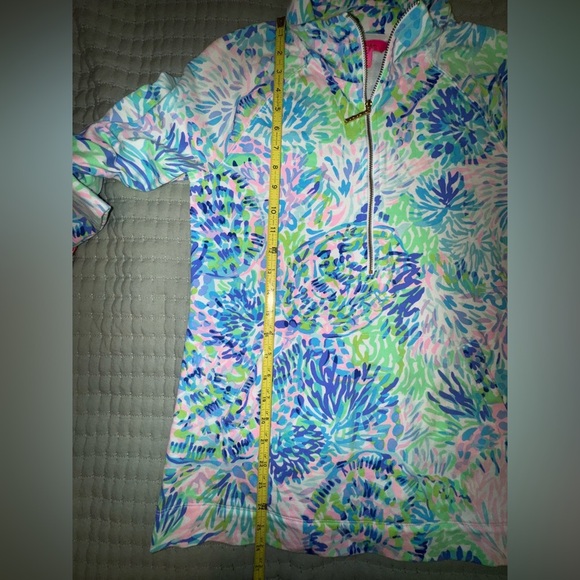 Lilly Pulitzer Skipper Popover Multi Shell of a Party Turtles Sz Small VGUC - Picture 5 of 10